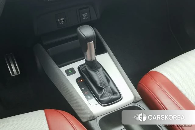 Honda LIFE 2021 Красный из Китая, фото 5