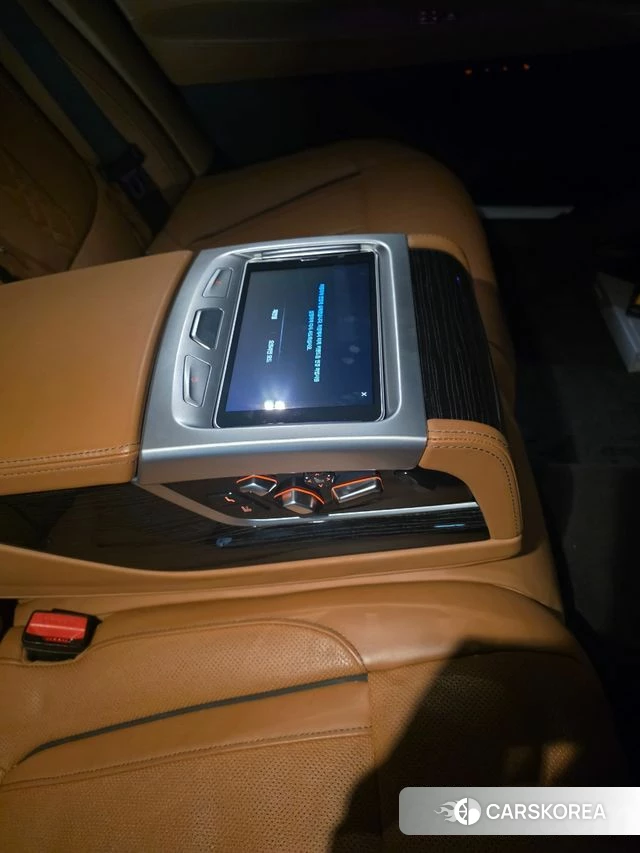 BMW 7 Series (G11) 2018 Белый из Кореи, фото 5