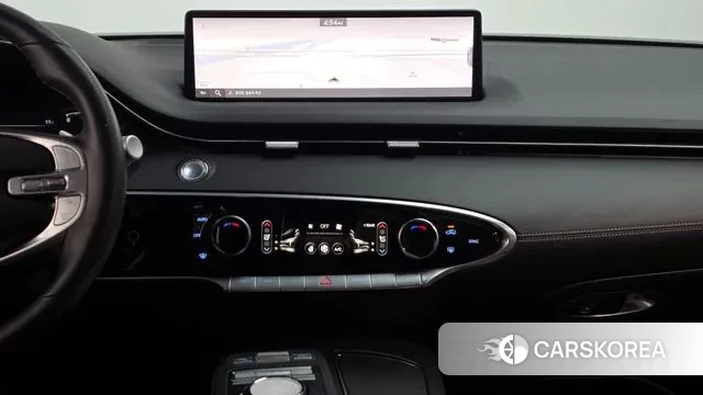 Genesis GV70 2023 Белый из Кореи, фото 5