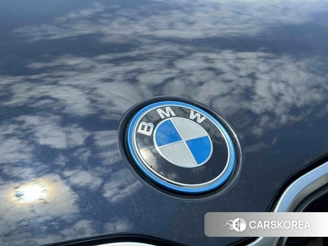 BMW iX1 2024 Черный из Китая, фото 5