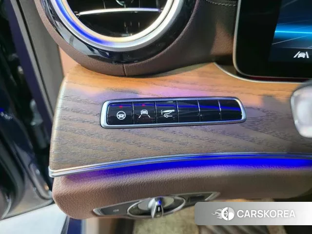 Mercedes-Benz E-Class W213 2020 Синий из Кореи, фото 5