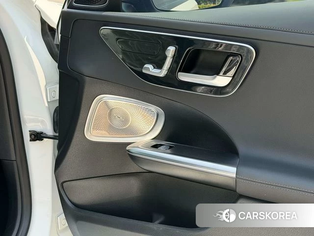 Mercedes-Benz Class C 2024 Белый из Китая, фото 5