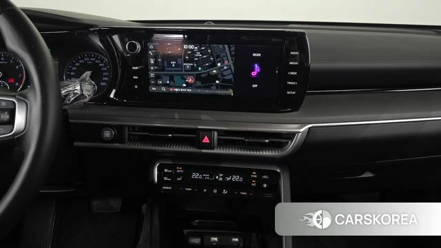 Kia K5 3rd generation 2022 Серебристо-серый из Кореи, фото 5