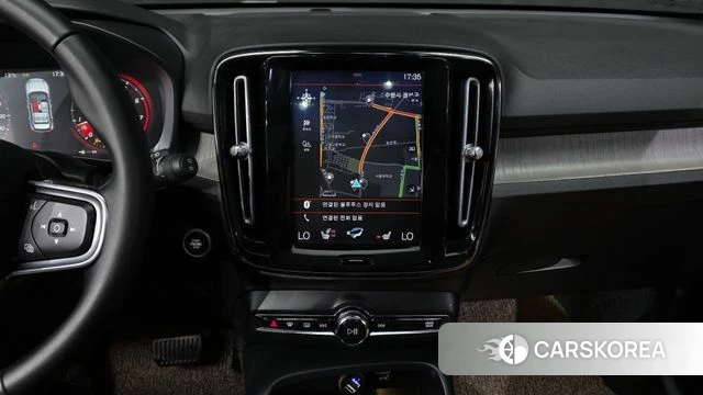 Volvo XC40 2020 Белый из Кореи, фото 5