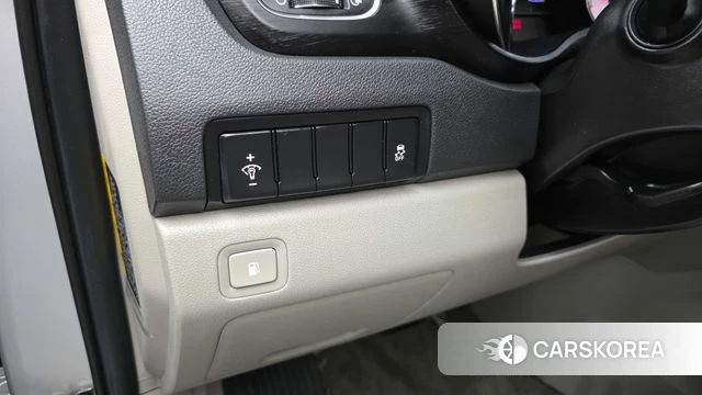 Kia The New Carnival 2020 Серебряный из Кореи, фото 5