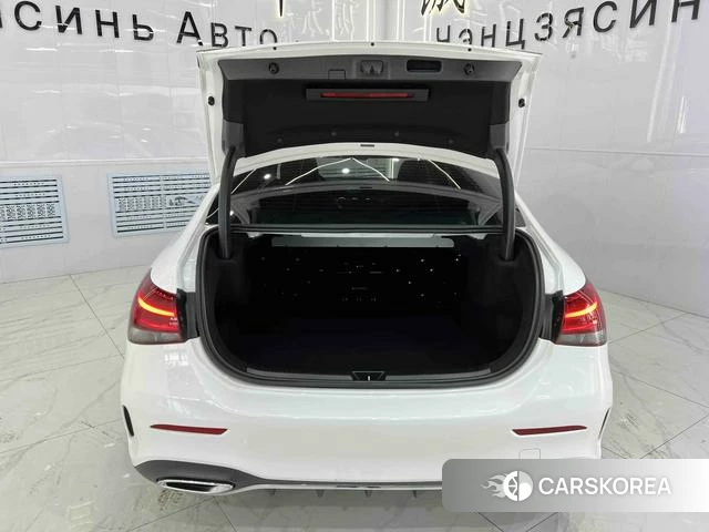 Mercedes-Benz Class A 2022 Белый из Китая, фото 5