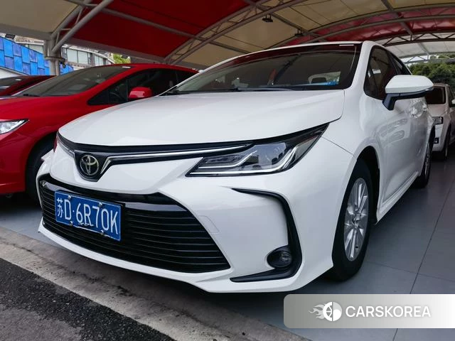 Toyota Corolla 2022 Белый из Китая, фото 5
