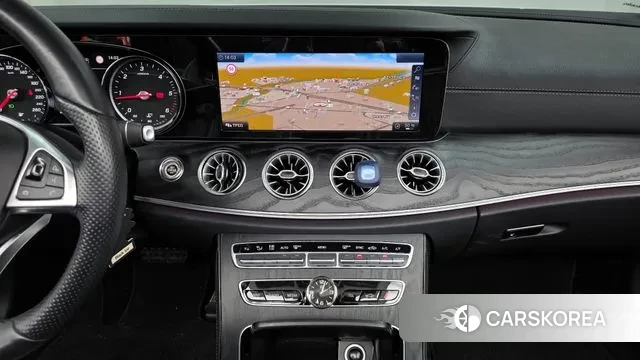 Mercedes-Benz E-Class W213 2018 Белый из Кореи, фото 5