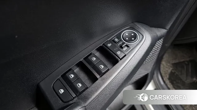 Kia Seltos 2022 Белый из Кореи, фото 5