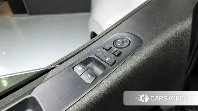 Hyundai Staria 2021 Серебряный из Кореи, фото 5