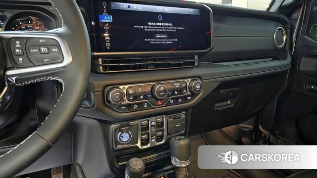Jeep Wrangler (JL) 2025 Серый из Кореи, фото 5