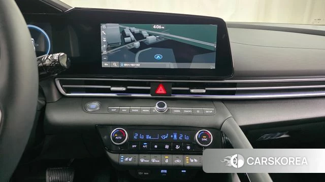 Hyundai The New Avante (CN7) 2024 Белый из Кореи, фото 5