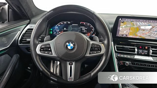 BMW 8 Series (G15) 2023 Белый из Кореи, фото 5