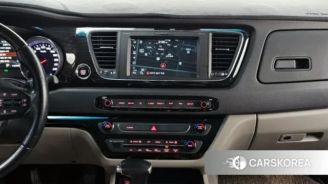 Kia The New Carnival 2018 Белый из Кореи, фото 5