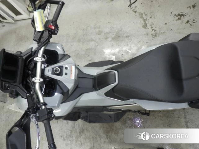 Проданный Honda X-ADV 750 id 3949448 из Японии, фото 2