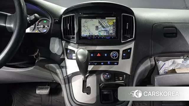 Hyundai The New Grand Starex 2018 Серебристо-серый из Кореи, фото 5