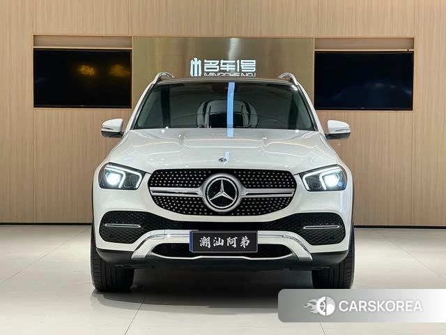 Mercedes-Benz GLE 2022 Белый из Китая, фото 5
