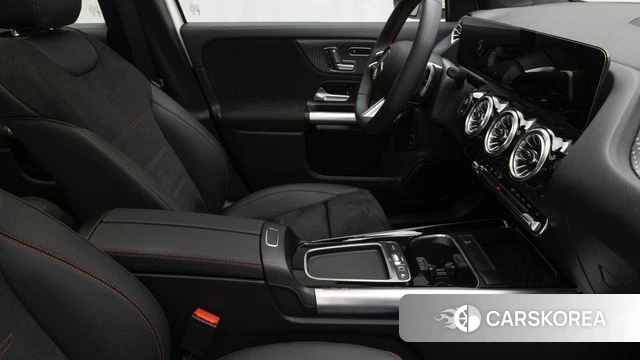 Mercedes-Benz GLA - Class H247 2025 Белый из Кореи, фото 5