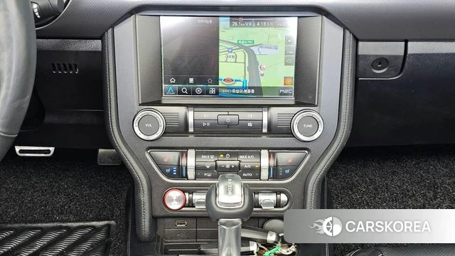 Ford Mustang 2022 Белый из Кореи, фото 5