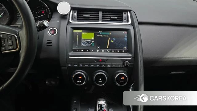 Jaguar E-PACE 2018 Белый из Кореи, фото 5