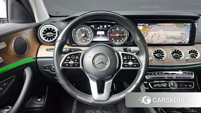 Mercedes-Benz E-Class W213 2020 Белый из Кореи, фото 5