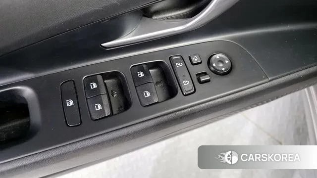 Hyundai Avante (CN7) 2021 Серебристо-серый из Кореи, фото 5