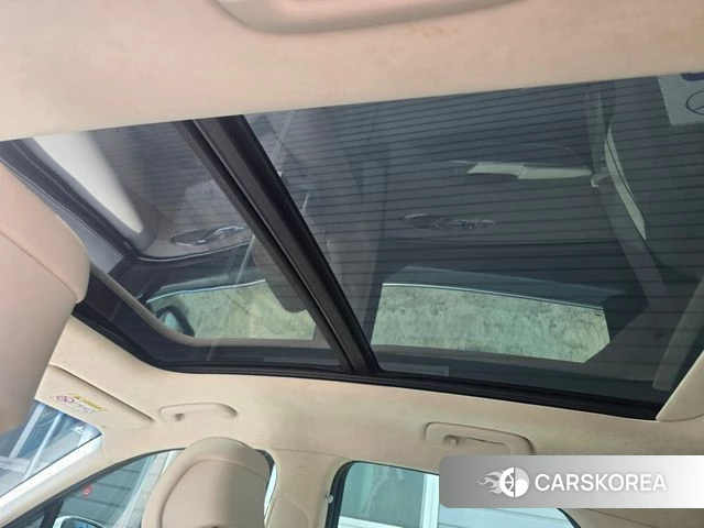Genesis GV70 2023 Белый из Кореи, фото 5