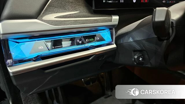 BMW 7 Series (G70) 2024 Черный из Кореи, фото 5