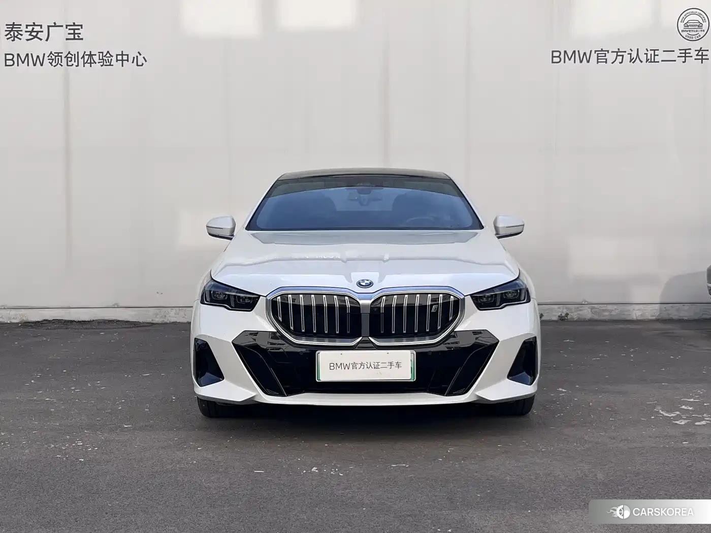 BMW i5 2024 Белый из Китая, фото 5