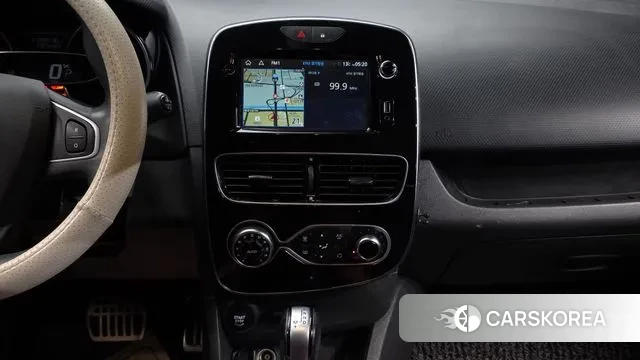 Renault Korea (Samsung) Clio 2019 Красный из Кореи, фото 5