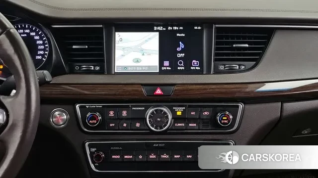 Kia Come New K7 2019 Серый из Кореи, фото 5