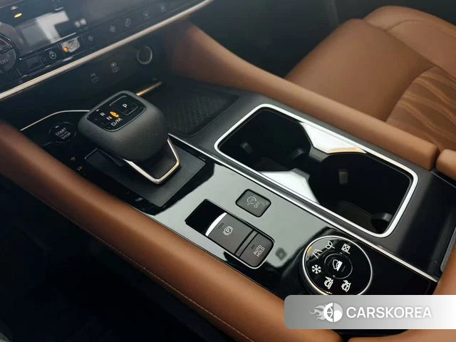 Nissan Exploring the land 2024 Белый из Китая, фото 5