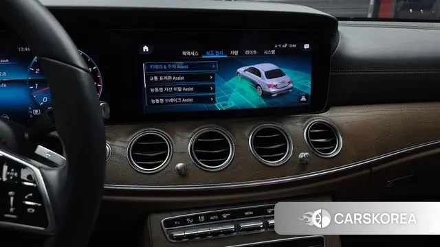 Mercedes-Benz E-Class W213 2022 Белый из Кореи, фото 5