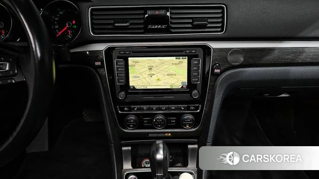 Volkswagen The New Passat 2018 Белый из Кореи, фото 5