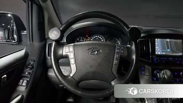 Hyundai The New Grand Starex 2018 Черный из Кореи, фото 5