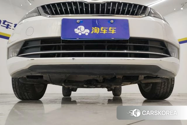 Skoda Xin Rui 2018 Белый из Китая, фото 5