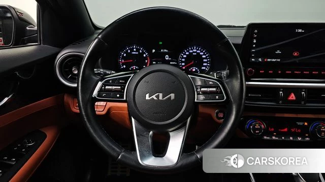 Kia The New K3 2nd generation 2023 Черный из Кореи, фото 5
