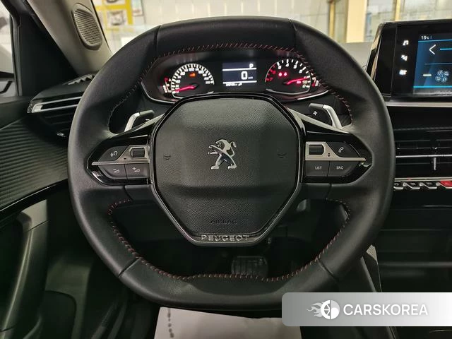 Peugeot 2008 2023 Белый из Китая, фото 5