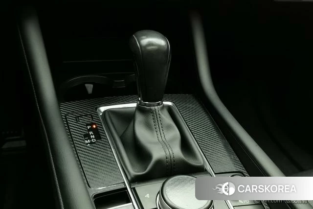 Mazda 3 Angkesaila 2021 Красный из Китая, фото 5
