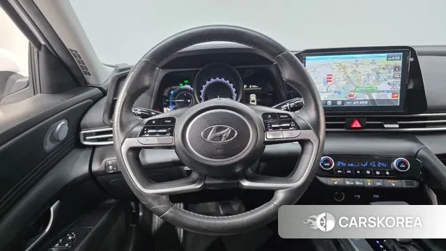 Hyundai Avante Hybrid (CN7) 2022 Белый из Кореи, фото 5