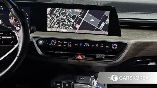 Kia K8 2023 Серебристо-серый из Кореи, фото 5