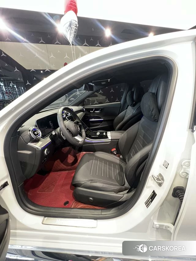 Mercedes-Benz Class C 2025 Белый из Китая, фото 5