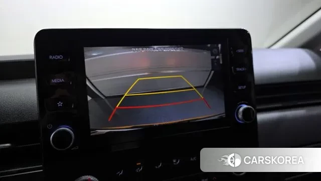 Hyundai Staria 2023 Желтый из Кореи, фото 5