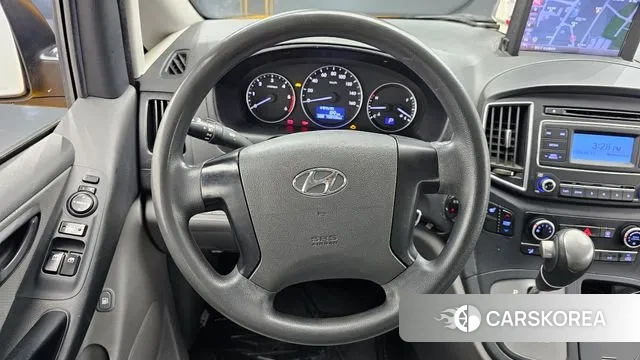 Hyundai The New Grand Starex 2018 Желтый из Кореи, фото 5