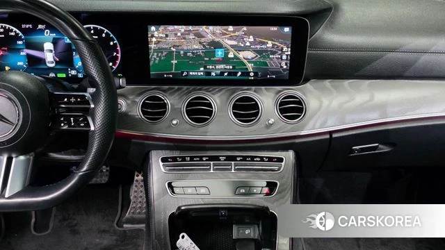 Mercedes-Benz E-Class W213 2021 Серый из Кореи, фото 5