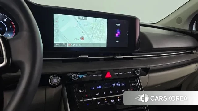 Kia Carnival 4th generation 2023 Белый из Кореи, фото 5