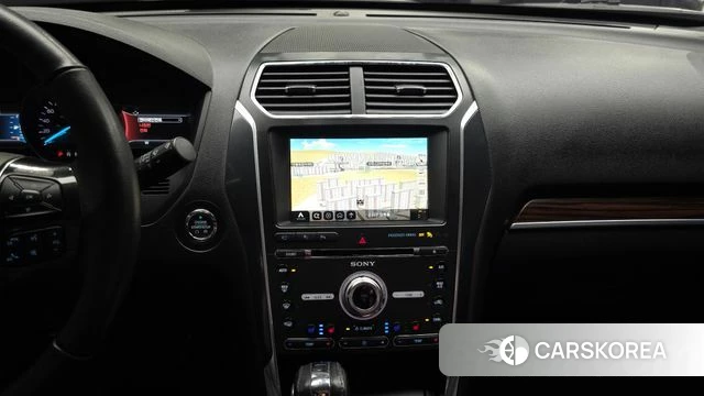 Ford Explorer 2018 Белый из Кореи, фото 5