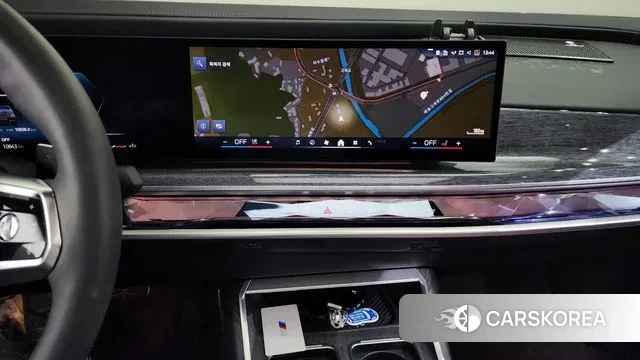 BMW 7 Series (G70) 2024 Серый из Кореи, фото 5