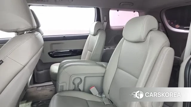 Kia The New Carnival 2018 Черный из Кореи, фото 5