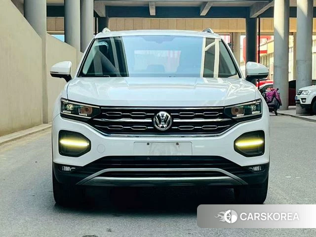 Volkswagen Tanyue 2021 Белый из Китая, фото 5